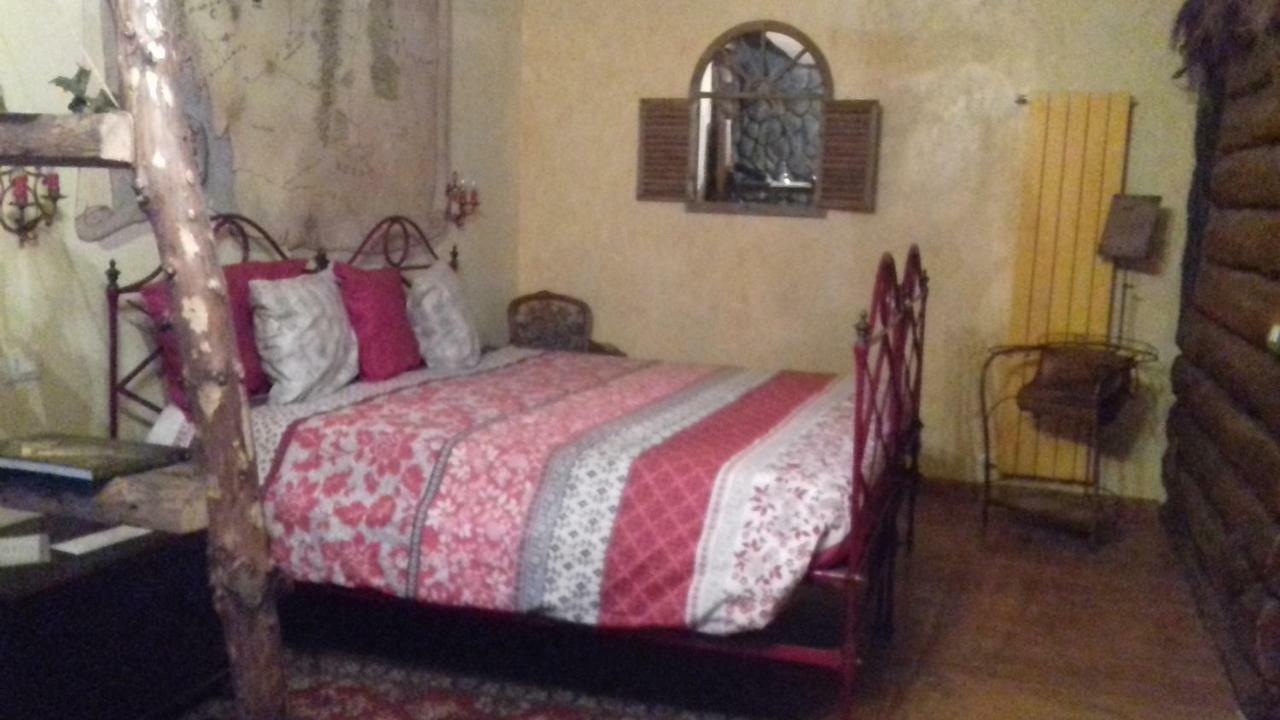 B&B Pervinca 로카 그리말다 외부 사진